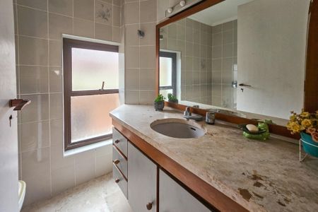 Apartamento para alugar com 500m², 4 quartos e 4 vagasBanheiro do Quarto 3