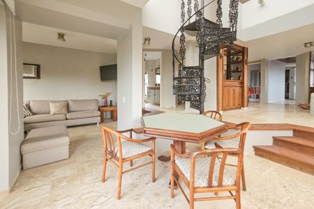 Apartamento para alugar com 500m², 4 quartos e 4 vagasSala