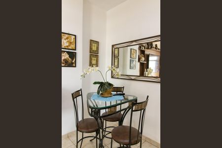 Apartamento à venda com 38m², 1 quarto e sem vagaSala/Quarto