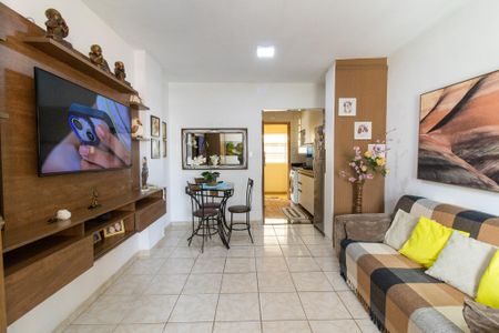 Apartamento à venda com 38m², 1 quarto e sem vagaSala/Quarto