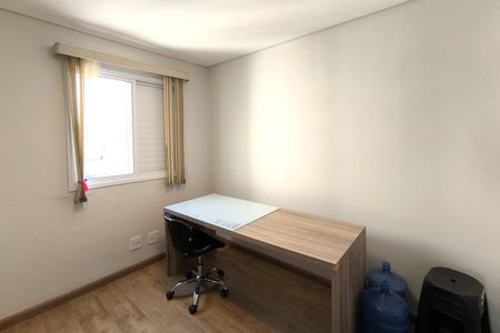 Apartamento à venda com 119m², 4 quartos e 2 vagasQuarto 2