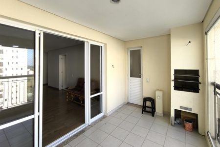 Apartamento à venda com 119m², 4 quartos e 2 vagasSacada/Sala
