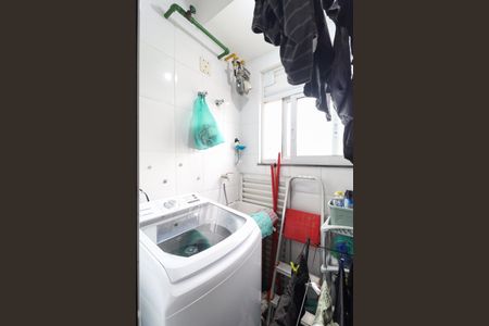 Apartamento à venda com 56m², 2 quartos e 1 vaga Apartamento à venda com 56m², 2 quartos e 1 vagaÁrea de Serviço