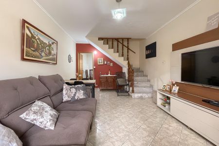 Casa à venda com 233m², 4 quartos e 4 vagasSala