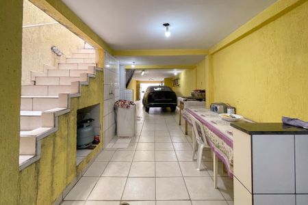 Casa à venda com 233m², 4 quartos e 4 vagasÁrea - Churrasqueira