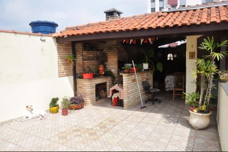 Casa à venda com 280m², 3 quartos e 2 vagasDetalhe - Varanda e Churrasqueira