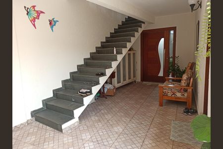 Casa à venda com 280m², 3 quartos e 2 vagasGaragem