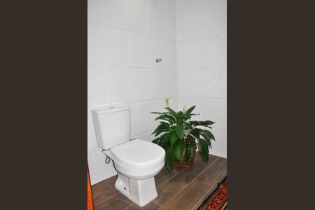 Casa à venda com 280m², 3 quartos e 2 vagasDetalhe - Lavabo