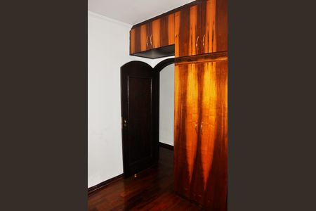 Casa à venda com 280m², 3 quartos e 2 vagasDetalhe - Quarto 03