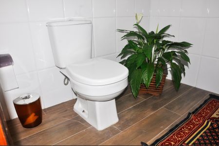 Casa à venda com 280m², 3 quartos e 2 vagasDetalhe - Lavabo