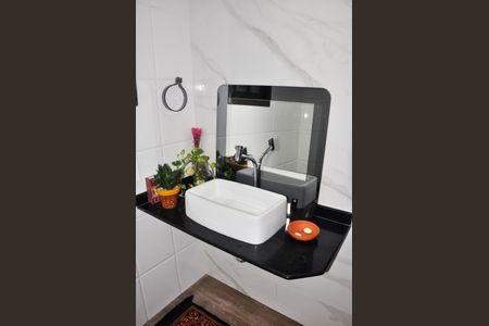 Casa à venda com 280m², 3 quartos e 2 vagasDetalhe - Lavabo