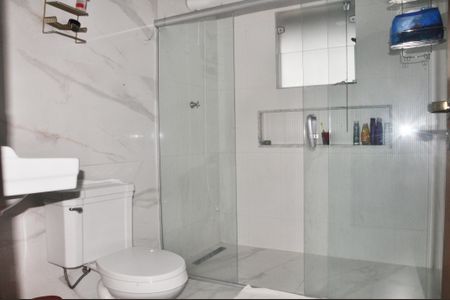 Casa à venda com 280m², 3 quartos e 2 vagasDetalhe - Banheiro Social