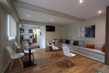 Apartamento à venda com 31m², 1 quarto e sem vagaÁrea comum - Salão de festas