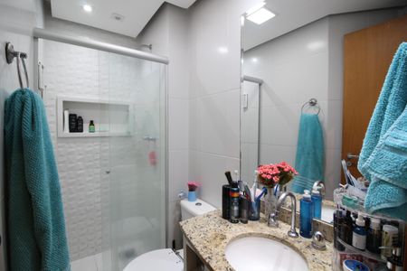 Apartamento à venda com 127m², 2 quartos e 2 vagasQuarto 2 - Banheiro