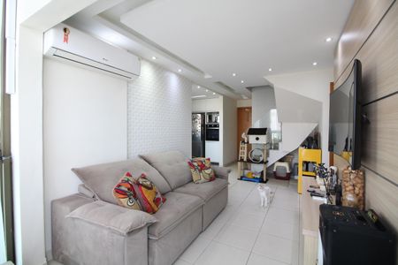 Apartamento à venda com 127m², 2 quartos e 2 vagasSala