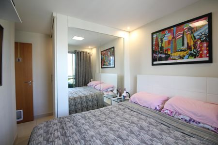 Apartamento à venda com 127m², 2 quartos e 2 vagasQuarto 2 - Suíte