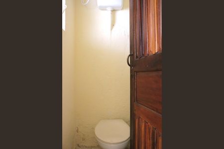 Casa para alugar com 98m², 2 quartos e 2 vagasEdícula