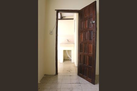 Casa para alugar com 98m², 2 quartos e 2 vagasEdícula