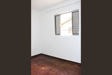 Casa para alugar com 98m², 2 quartos e 2 vagasQuarto 1