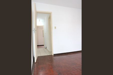 Casa para alugar com 98m², 2 quartos e 2 vagasQuarto 2
