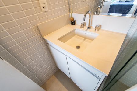 Studio para alugar com 30m², 1 quarto e 1 vaga Studio para alugar com 30m², 1 quarto e 1 vagaBanheiro