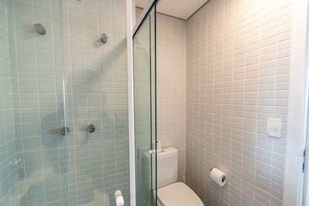 Studio para alugar com 30m², 1 quarto e 1 vaga Studio para alugar com 30m², 1 quarto e 1 vagaBanheiro