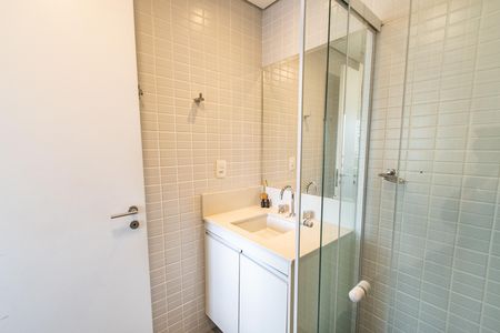 Studio para alugar com 30m², 1 quarto e 1 vaga Studio para alugar com 30m², 1 quarto e 1 vagaBanheiro