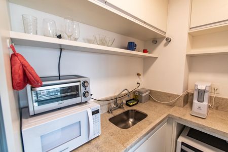 Studio para alugar com 30m², 1 quarto e 1 vaga Studio para alugar com 30m², 1 quarto e 1 vagaCozinha