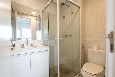Studio para alugar com 30m², 1 quarto e 1 vaga Studio para alugar com 30m², 1 quarto e 1 vagaBanheiro