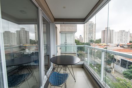 Studio para alugar com 30m², 1 quarto e 1 vaga Studio para alugar com 30m², 1 quarto e 1 vagaVaranda