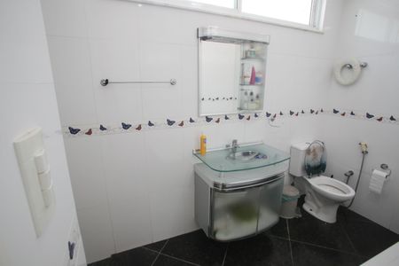 Casa de condomínio à venda com 1017m², 3 quartos e 4 vagasBanheiro da Sala