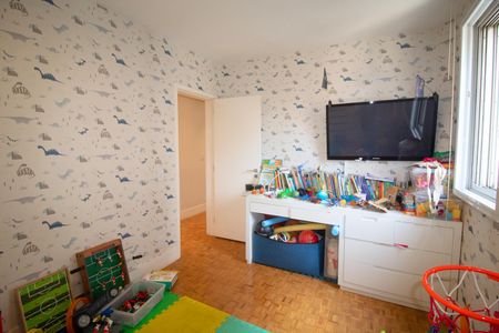 Apartamento à venda com 169m², 3 quartos e 2 vagas Apartamento à venda com 169m², 3 quartos e 2 vagasQuarto 2