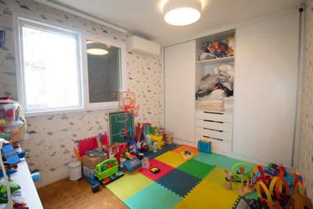 Apartamento à venda com 169m², 3 quartos e 2 vagas Apartamento à venda com 169m², 3 quartos e 2 vagasQuarto 2