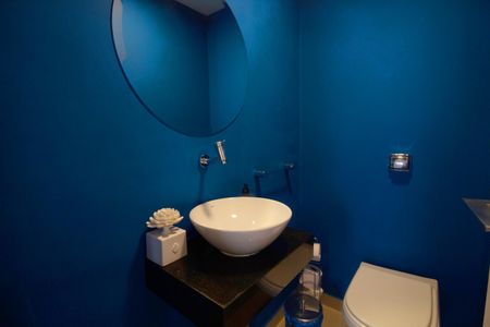 Apartamento à venda com 169m², 3 quartos e 2 vagas Apartamento à venda com 169m², 3 quartos e 2 vagasLavabo