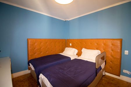 Apartamento à venda com 169m², 3 quartos e 2 vagas Apartamento à venda com 169m², 3 quartos e 2 vagasQuarto