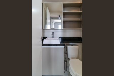 Apartamento para alugar com 37m², 2 quartos e sem vagaBanheiro