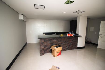 Apartamento à venda com 115m², 3 quartos e 2 vagas Apartamento à venda com 115m², 3 quartos e 2 vagasÁrea comum - Salão de festas