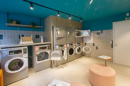 Studio para alugar com 30m², 1 quarto e sem vaga Studio para alugar com 30m², 1 quarto e sem vagaLavanderia