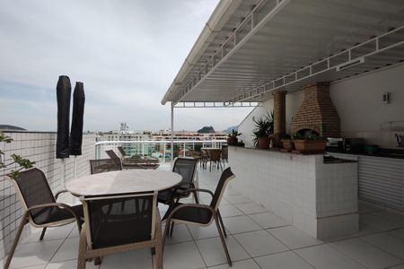 Apartamento à venda com 225m², 3 quartos e 2 vagas Apartamento à venda com 225m², 3 quartos e 2 vagasCobertura