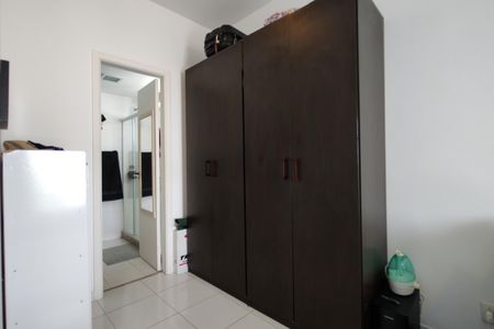 Apartamento à venda com 225m², 3 quartos e 2 vagas Apartamento à venda com 225m², 3 quartos e 2 vagasQuarto 1 - Suíte