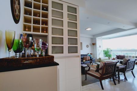 Apartamento à venda com 225m², 3 quartos e 2 vagas Apartamento à venda com 225m², 3 quartos e 2 vagasSala 1