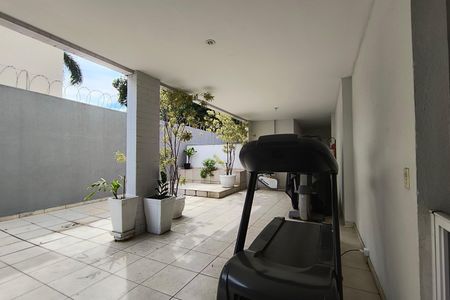 Apartamento à venda com 225m², 3 quartos e 2 vagas Apartamento à venda com 225m², 3 quartos e 2 vagasÁrea comum - Academia