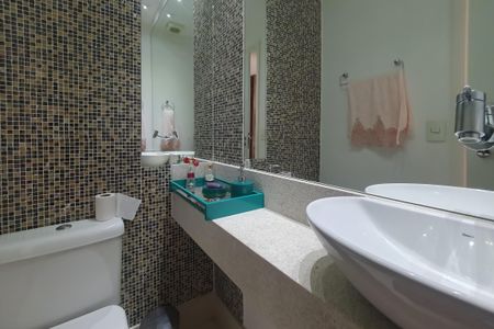 Apartamento para alugar com 147m², 3 quartos e 2 vagas Apartamento para alugar com 147m², 3 quartos e 2 vagasLavabo