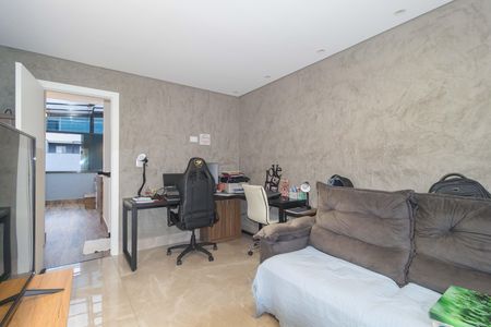 Casa de condomínio à venda com 180m², 3 quartos e 2 vagasSuíte 3