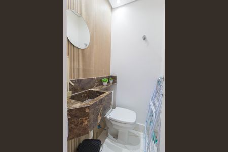 Casa de condomínio à venda com 180m², 3 quartos e 2 vagasLavabo 2