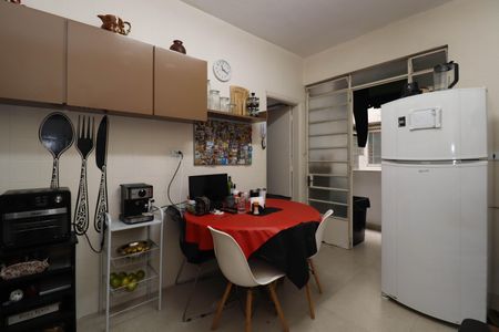 Apartamento à venda com 142m², 2 quartos e 1 vagaCozinha