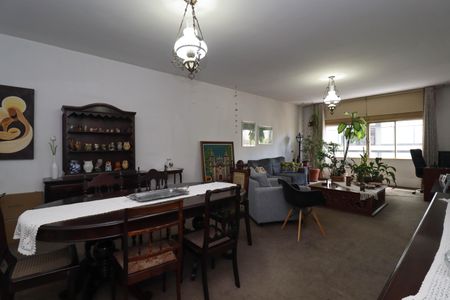 Apartamento à venda com 142m², 2 quartos e 1 vagaSala 