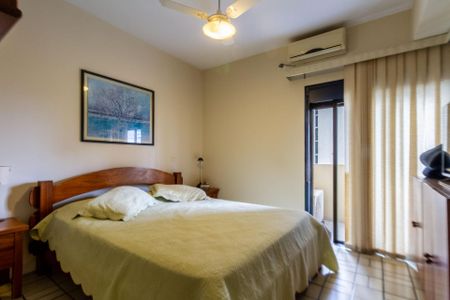 Apartamento à venda com 172m², 4 quartos e 2 vagas Apartamento à venda com 172m², 4 quartos e 2 vagasSuíte 2