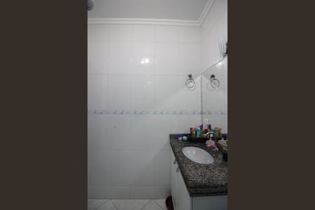 Casa à venda com 137m², 3 quartos e 2 vagasBanheiro Social