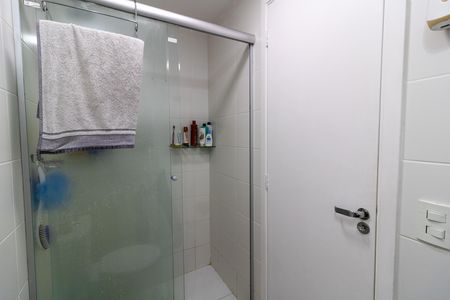 Apartamento à venda com 53m², 2 quartos e 1 vagaBanheiro Social